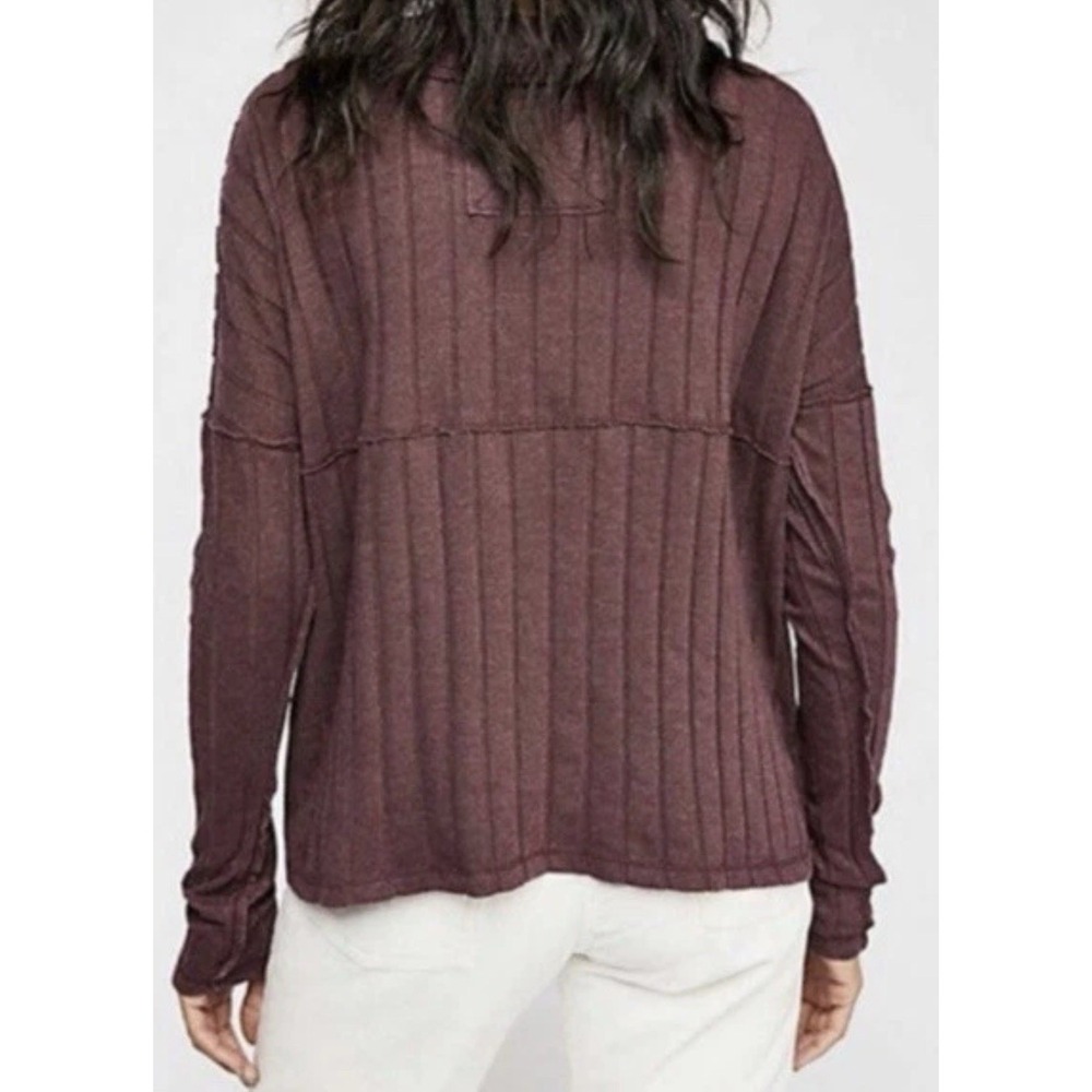 Free People We The Free In The Mix Henley Top Size S Color Magic Berry - Picture 9 of 9